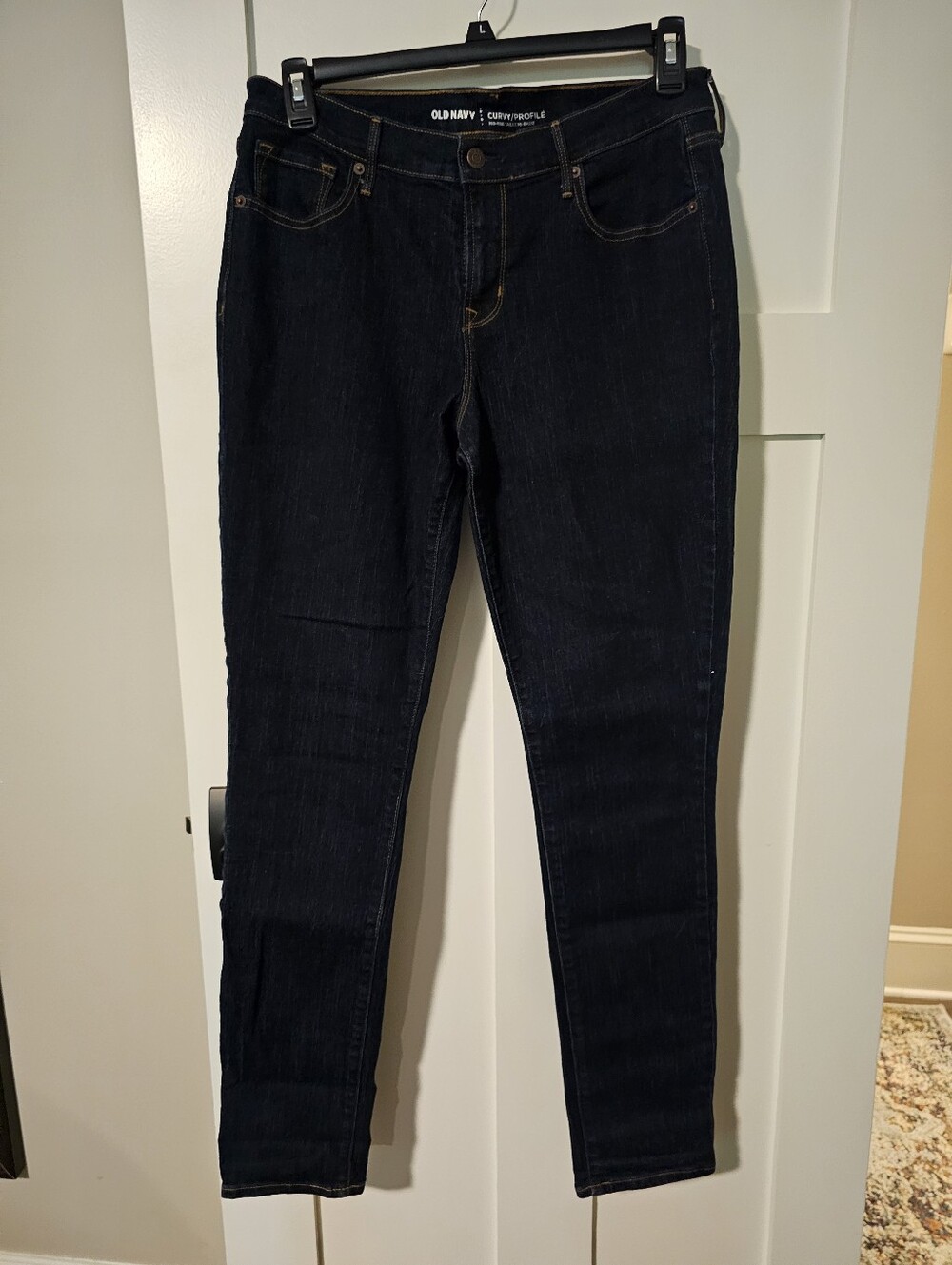 Old Navy Dark Blue Ankle Jeans with Gold Stitching